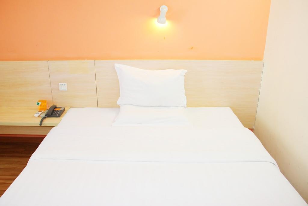 7Days Inn Guangzhou Xinshi Exterior foto